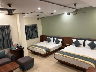 Hotel Omkareshwar Inn - Deoghar - 8