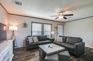 Sunset Cove Lakefront Rental with Private Dock! - Blanchard - 6