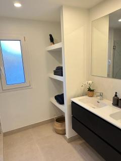 Apartment Alejandra - Gerenoveerd appartement direct aan zee - Estepona - 2