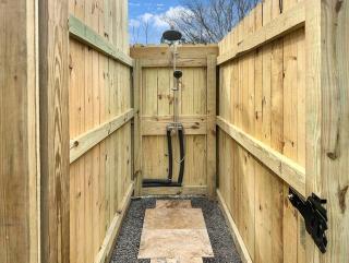 Hot Tub, Putting Green + Bikes! - Charleston - 4