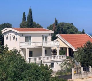 Adriatic Family House - Utjeha - 9