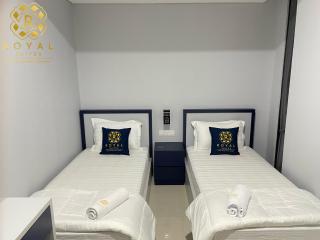 Apartment Pollux Habibie 2BR 11th Floor By Royal Suites - Batam Center - 3