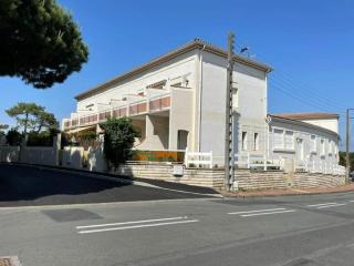 Studio Bord de mer avec terrasse - 1