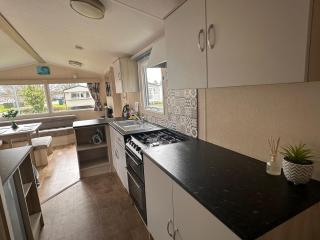 Fabulous Modern Holiday Home BEACH Cleethorpes Beach Thorpe Park Haven - Cleethorpes - 6