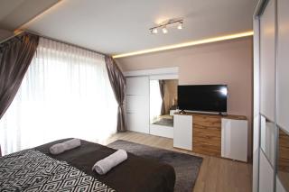 Paloznak Lux Apartmanház - Paloznak - 4