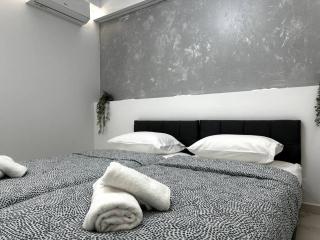 Cozy Elegant Residence #1 VIPGreece - 3