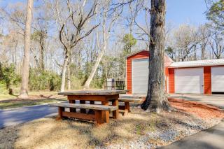 Secluded Newport Getaway with Fire Pit and Grill! - Havelock - 9