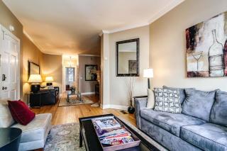 Brownstone in Gold Coast - 7