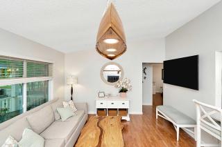 Charming Largo Home with Private Pool 1 Mi to Beach - Largo - 6