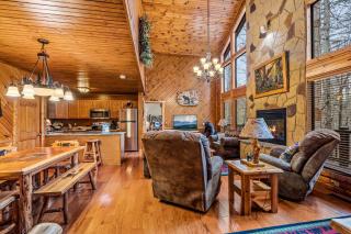 Lazy Bear - Gatlinburg - 9