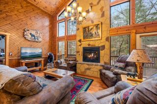 Lazy Bear - Gatlinburg - 7