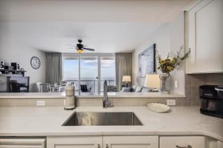 Majestic Beach Resort 1411-1 by Book That Condo - 2