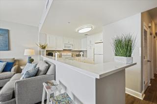 Majestic Beach Resort 1411-1 by Book That Condo - Panama City Beach - 1