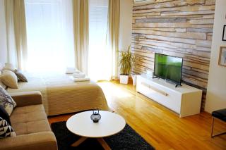 Apartman Ares parking 5e - 1