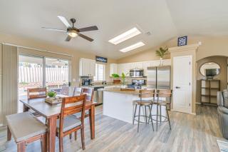 Game Room and Fire Pit Lake Havasu Retreat! - Lake Havasu City - 6