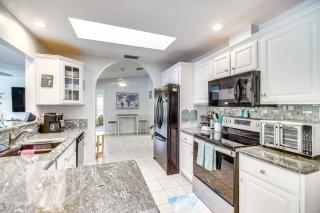 Sebastien Home with Pool and Gazebo - 8 Mi to Beaches! - Sebastian - 1