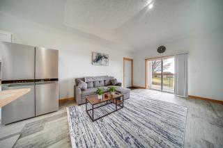 4 Mi to Lake Erie Access Condo on the Greens - Erie - 6