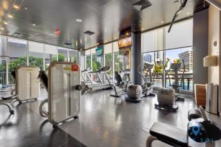 Spectacular Balcony View Retreat Resort Amenities - Hallandale Beach - 4