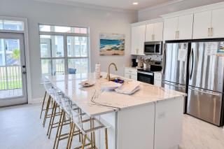 Mermaid's Cove - 3