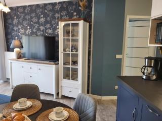 Sun Towers EXspanse apartament 3 pokoje z parkingiem i tarasem - Świnoujście - 4