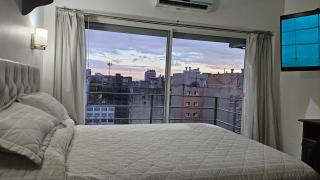 Monoambiente con balcón y cochera privada - TV 50" 4K y Sonido DTS-5'1 - Buenos Aires - 7