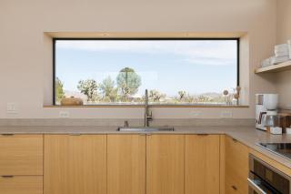 Joshua Tree Modern Cabin- Goat Mountain Rising - Landers - 1