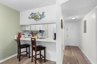 #250G Madeira Beach Yacht Club - 2