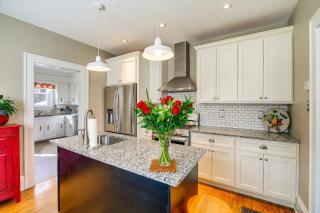 Charming Bristol Home with Hot Tub 1 Mi to Downtown - 5
