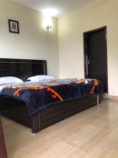 100 stairs holiday home - Mussoorie - 6