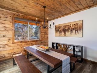 Juniper Mountain Retreat- Hot tub, Views, Between Zion and Bryce - Orderville - 1