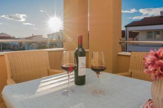 Apartments with a parking space Vir - 22568 - Vir - 1