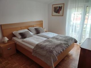 Apartments with a parking space Palit, Rab - 22743 - Rab - 2