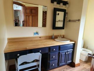 The Zen Waterfront Retreat: A Sweetwater Stay - 9