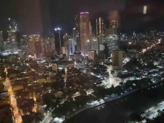 Bright Comfy Room w/WiFi near Makati/Manila/Philippines - Manila - 3