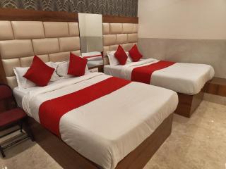 Hotel Dream Palace Residency - Near to US Embassy Bkc Mumbai - Mumbai - 9