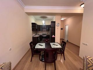 Rent Inn Yerevan on North Avenue - 3