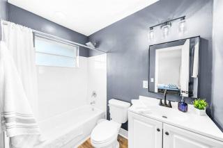 Water Front Condo - First Floor - Palm Wave Says - Coconut Creek - 3