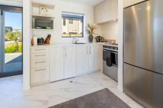 Escape at the park: 1 bed 1 bath w/carpark - Christchurch - 7