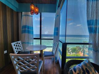 The Hive Beach - 6