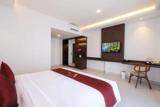 ValStar Hotel Canggu - Canggu - 3