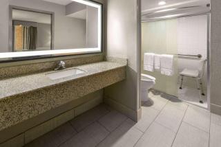 Days Inn by Wyndham Forsyth - Forsyth - 0