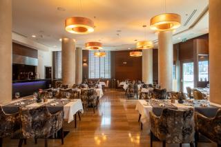 DoubleTree by Hilton Bratislava - Bratislava - 6