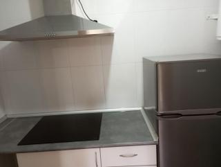 Apartamento con jardín y piscina junto a la playa - 4