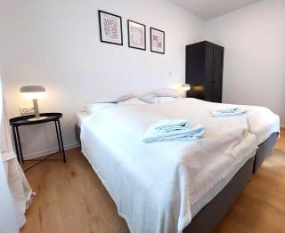 Airport-Messe Apartments - 1