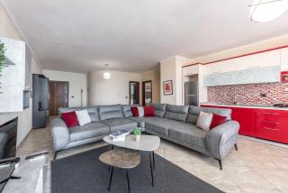 Three Bedroom Romantic Promenade Apartment - Durazzo - 5