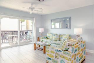 Beach View Balcony 1b 1b - King - Surf Song #239 - St Pete Beach - 6