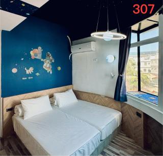 Stay Hotel - 3