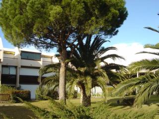 Studio cabine, terrasse au Grau-du-Roi, proche plage et commerces - FR-1-307-96 - Le Grau-du-Roi - 4