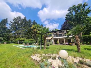 Villa Sofia luxury home between Como and MIlano - Sirtori - 0