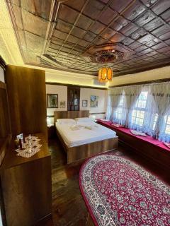 Restaurant & Guest House Semani - Berat - 0